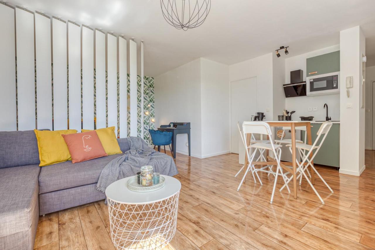 Grand Studio Disney, Queen Size, Coffee, Wifi Монтеврен Екстер'єр фото